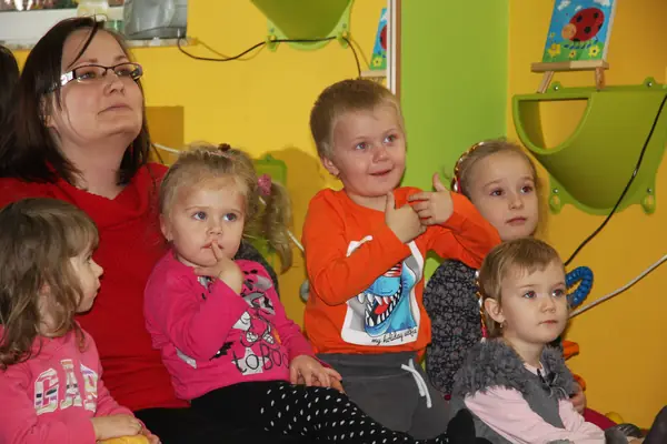 Divadlo Máma a táta — Dlouhý, Široký a Bystrozraký — fotka 9