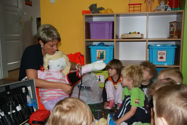 První pomoc u dětí — školení pro děti — fotka 6